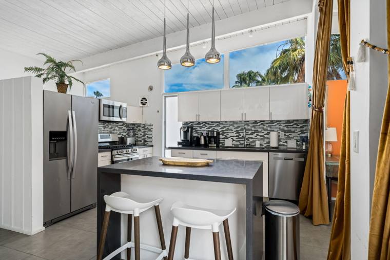 2875 E Wyman Dr, Palm Springs, CA 92262, photo 10